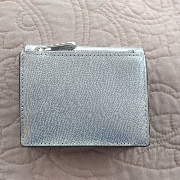 NWT Michael Kors JetSet Carryall Cardcase - Picture 2 of 8